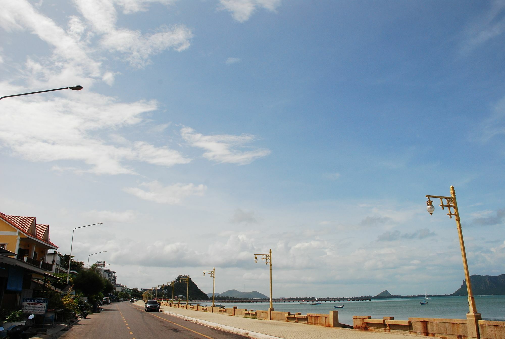 Prachuap Beach Hotel Πράτσουατ Κίρι Χαν Εξωτερικό φωτογραφία